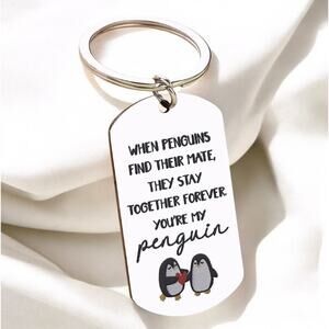 Penguin Love Couple Keychain Stainless Steel Anniversary Valentine Gift Romantic